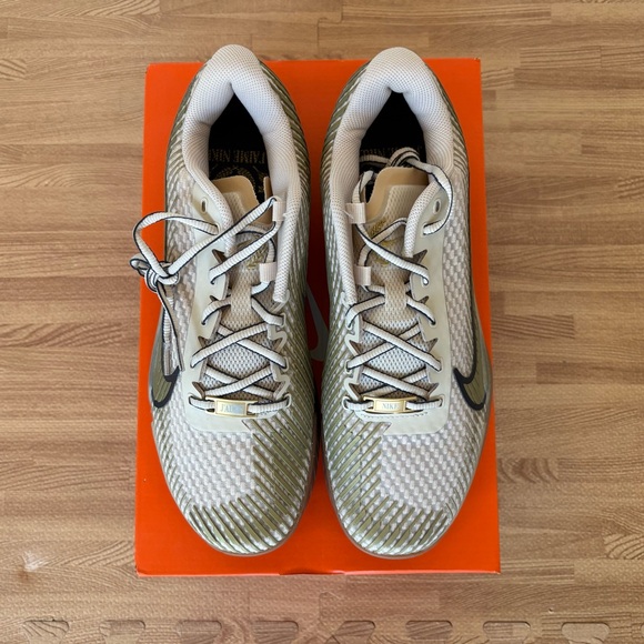 M ZOOM VAPOR 11 HC PRM Sanddrift/Metallic Gold NIKE Tennis Shoe Mens Trainer S 9 - Picture 5 of 16